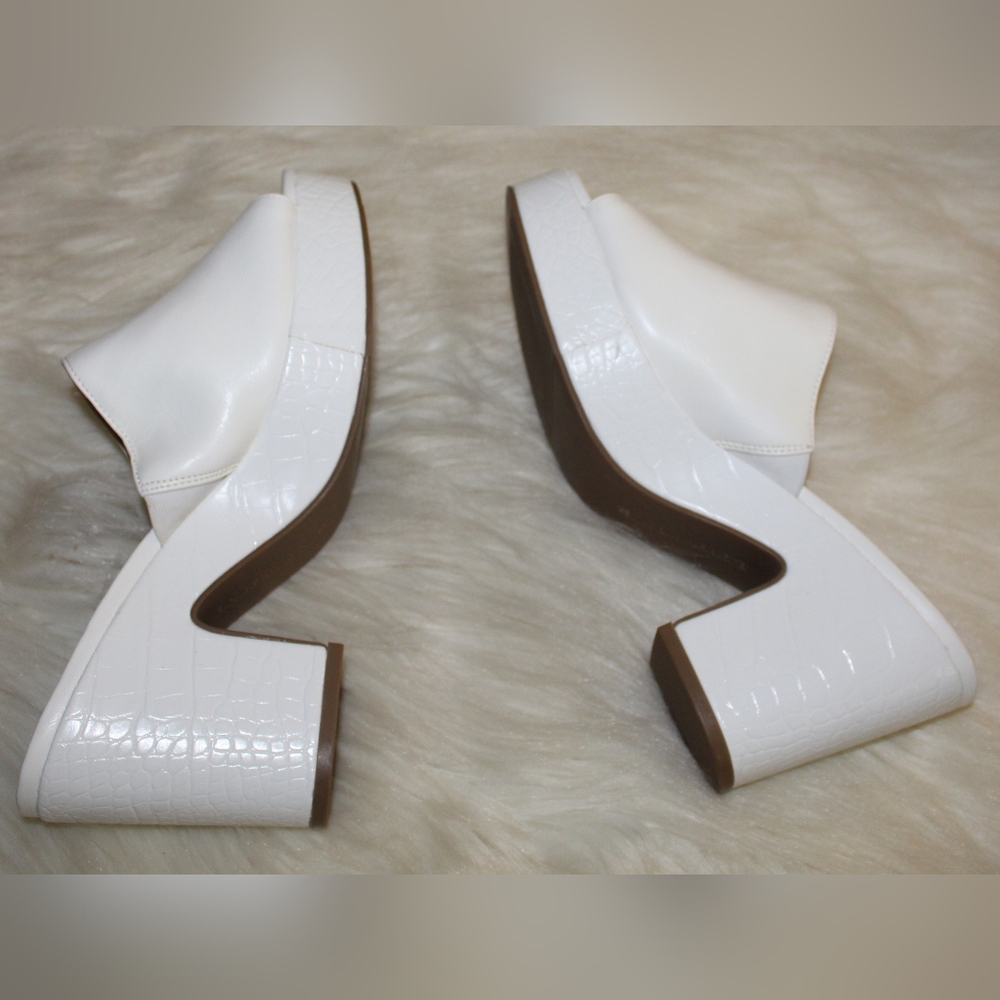 Elizabeth & James Chic White Faux Leather Open Toe Platform Clogs Mules Heels - Picture 11 of 16